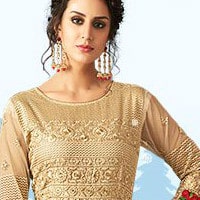 Ninecolours: Flat 20% OFF on Bollywood Lehenga Orders