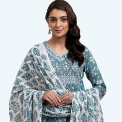 Farida Gupta: Upto 40% OFF on Women's Designer Drapes