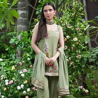 Alaya: Get up to 20% OFF on Kurtas