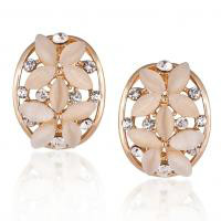Jewelsouk: Get Flat 50% off Fashion Earrings Orders