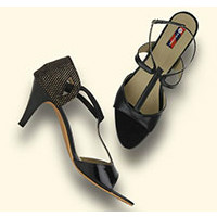 American Swan: Get up to 60% off Step in Style Footwear Orders