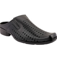 InfiBeam: Get 41% off Muxyn Men's Stylish Slip-Ons (Black) Orders