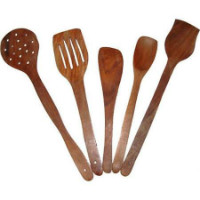 Pressie: Get Flat 100% off Brown Wooden Skimmer Set Of 5 Orders