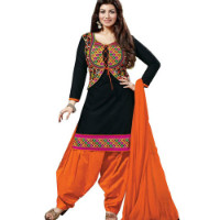 Voonik: Get up to 70% off WOMEN'S SUITS Orders