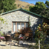 MakeMyTrip Homestays: Starting at ₹ 7,000 / Night off Well-Appointed Rooms in Cottage with Kitchen in Bhatoli Orders