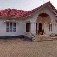 MakeMyTrip Homestays: Starting at ₹ 800 / Night off Cottages in Coorg Orders
