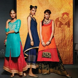 Trends: Upto 60% OFF on Women's Ethnic Wear
