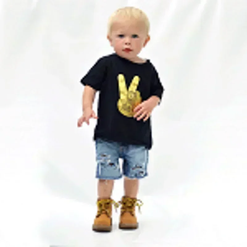 Trends: Upto 40% OFF on Kid's Apparel Orders
