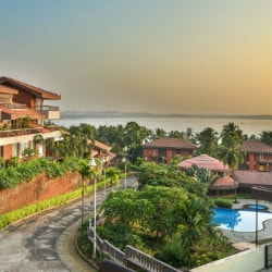 GuestHouser: Top 10 Holiday Homes for Oceanholics !